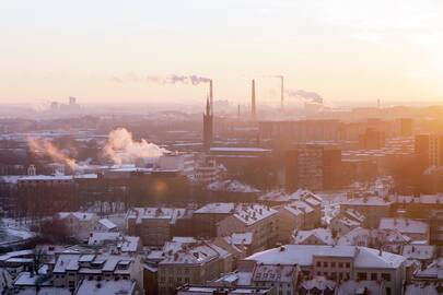 Situacija: remiantis tyrimo rezultatais, iš kelių pramonine veikla besiverčiančių įmonių sklindančių kvapų miesto gyventojai užuosti neturėtų.