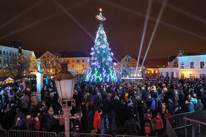 Planai: artimiausiomis dienomis miestas bus pradėtas dabinti kalėdiniais papuošimais.