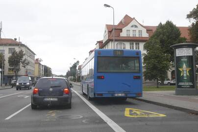 Situacija: miesto valdžia dar spręs, ar palikti autobusams skirtas juostas Manto gatvėje nuo Lietuvininkų aikštės Klaipėdos universiteto link.