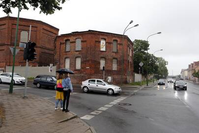 Kaina: preliminariais skaičiavimais, dujų fabriko teritorijai išvalyti gali prireikti 200 tūkst. eurų, bet, jei jų neužteks, savų lėšų turės pridėti ir sklypo nuomotojai.