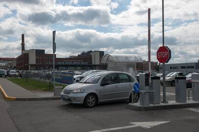 Mokama: prie Kauno klinikų automobilių statymas apmokestintas visą parą.