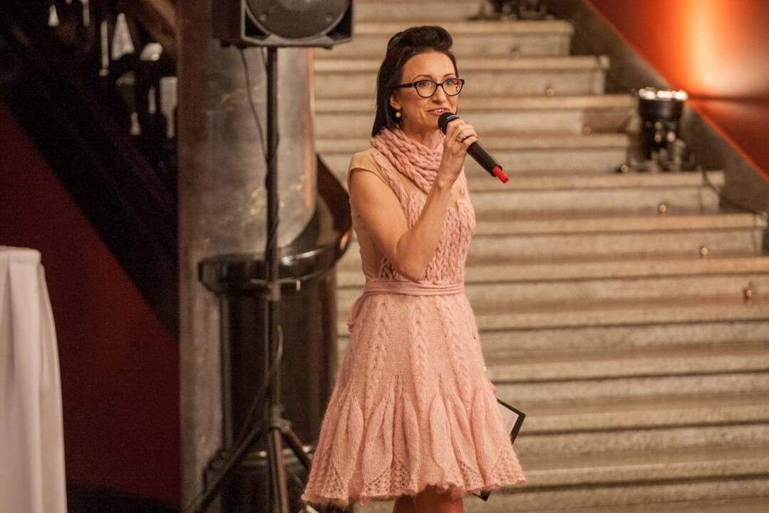 Rankinių kolekcijos „Aukso dulkės. Laiškai“ pristatymas