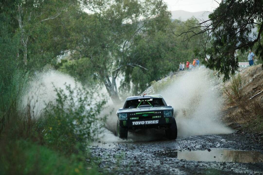 Trophy Truck