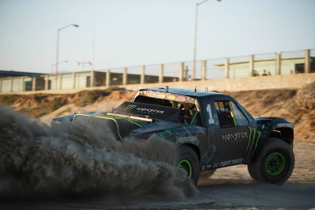 Trophy Truck