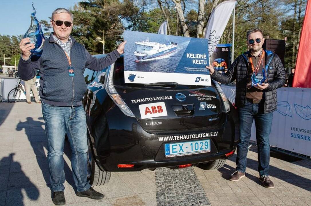 Elektromobilių lenktynių finišas