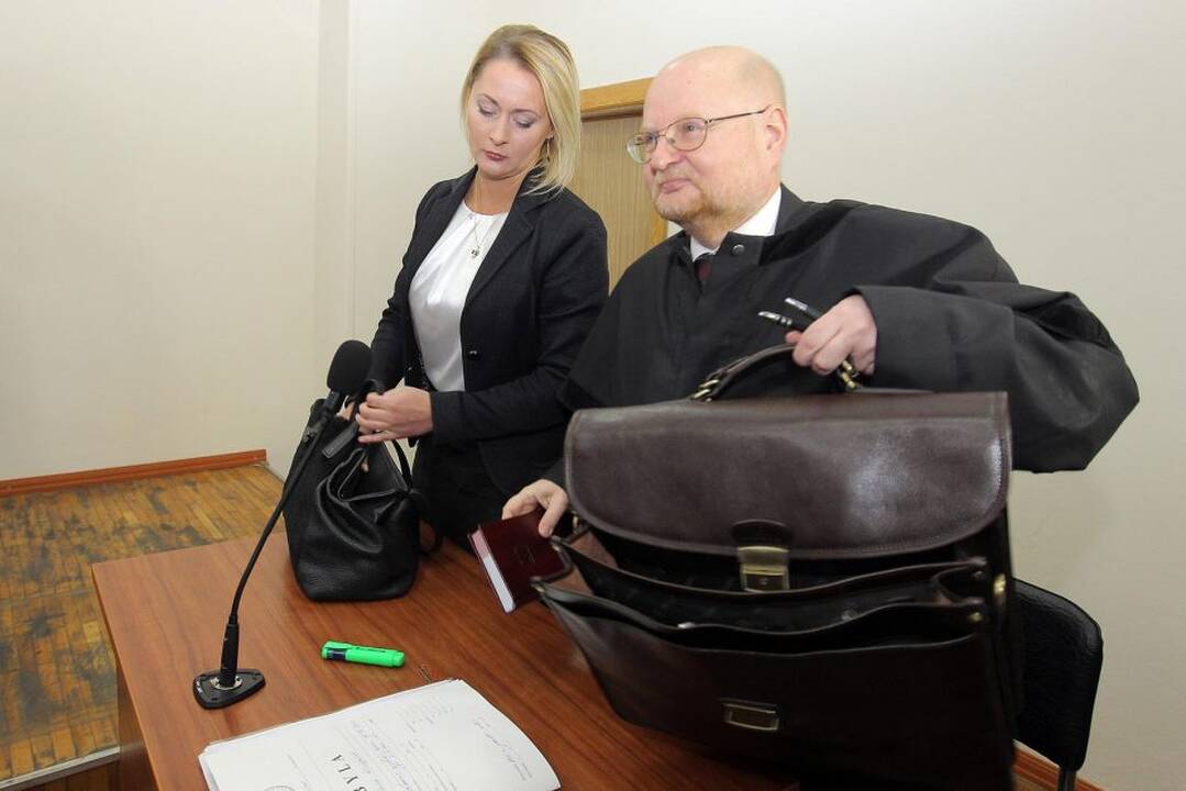 Pradėta nagrinėti byla dėl buvusios NŽT vadovės D.Gineikaitės padarytos avarijos.
