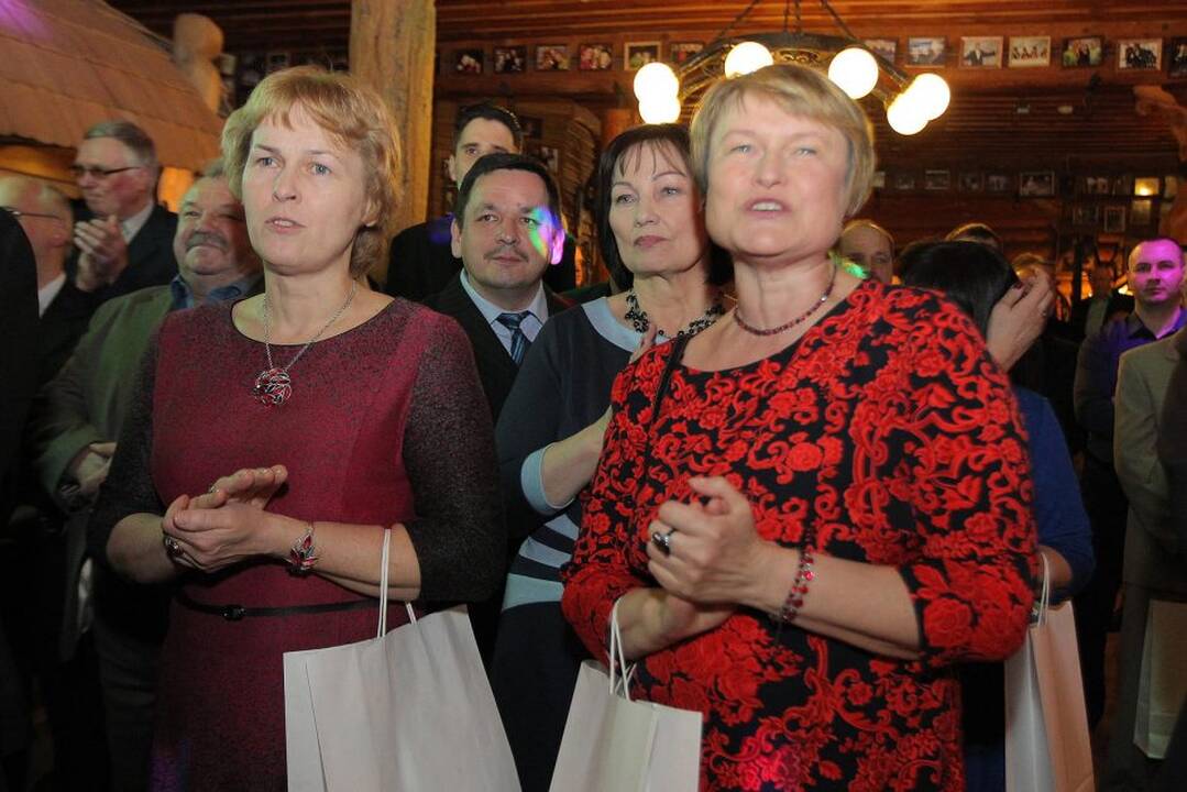 Kauno gatvių apšvietimo įmonė mini penkiasdešimtmetį.