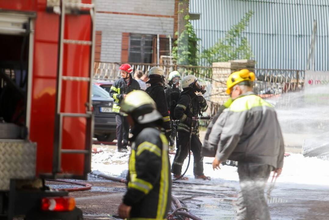 Gaisras ir dujų nuotekis Vilijampolėje