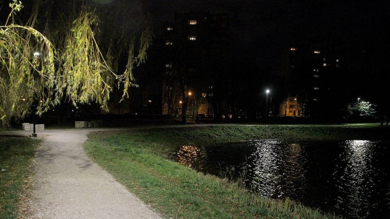 Kalniečių parke – naujas LED apšvietimas
