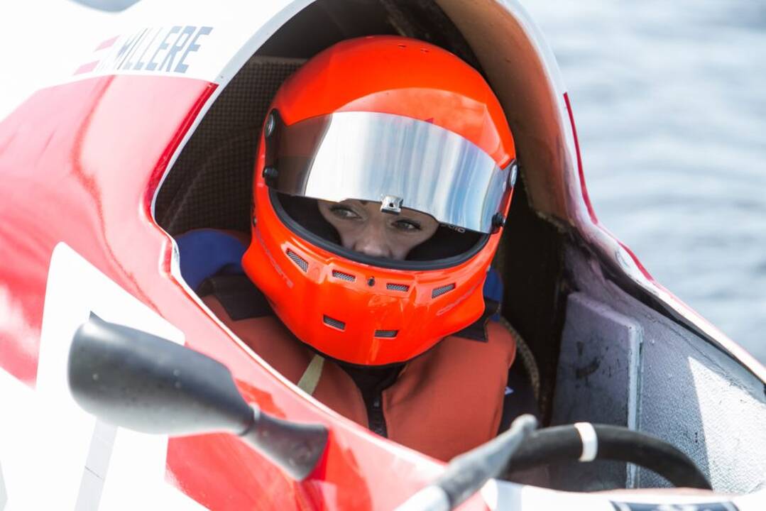 F2 vandens formulių lenktynės