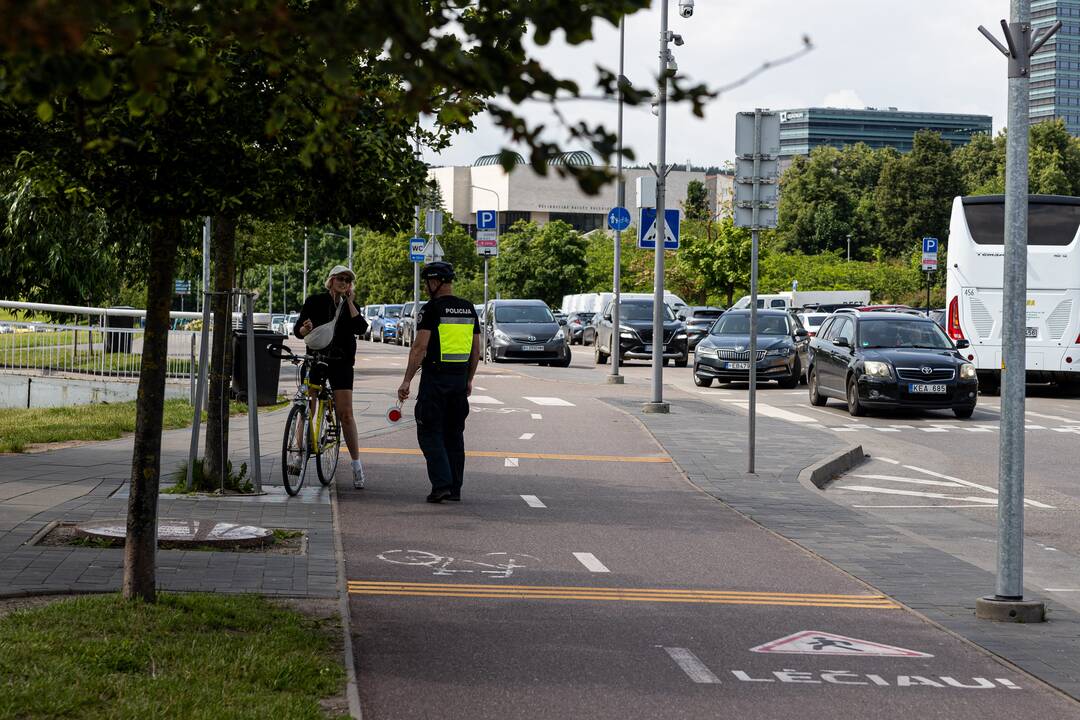 Reidas, skirtas nesaugaus važiavimo mikrojudumo priemonėmis prevencijai