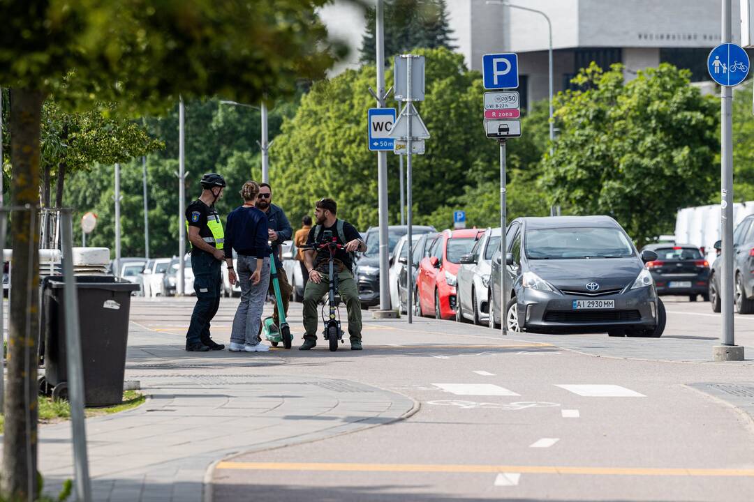 Reidas, skirtas nesaugaus važiavimo mikrojudumo priemonėmis prevencijai