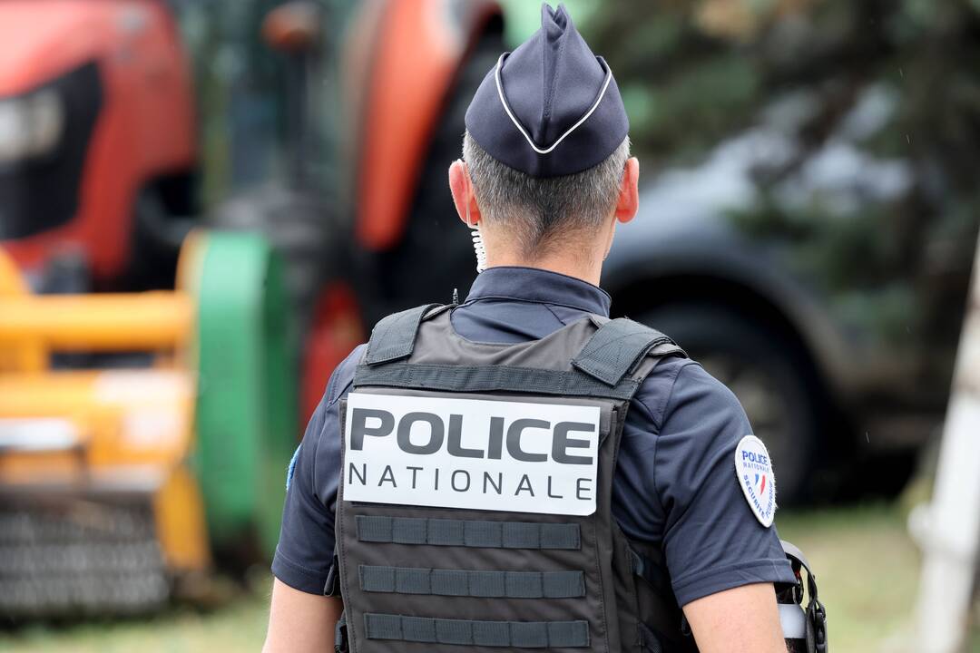 Per susišaudymą netoli migrantų stovyklos Prancūzijoje žuvo vienas žmogus