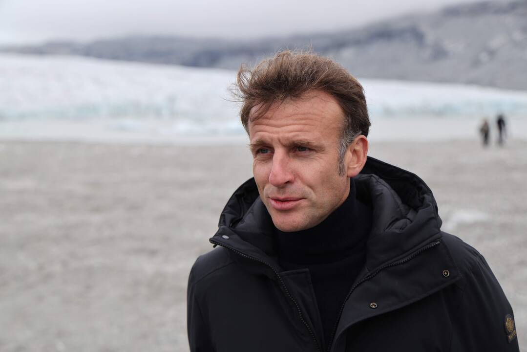 Macronas atmeta Rusijos tarpininkavimo galimybę Irano ir Izraelio konflikte