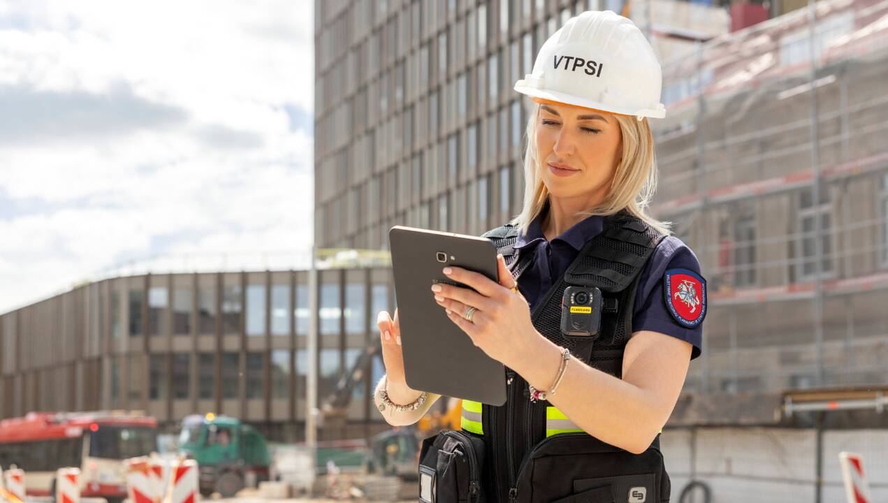 Statybos inspektoriai sustabdė nelegalią rekonstrukciją sostinės centre