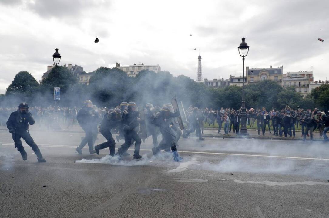 Demonstracija Paryžiuje