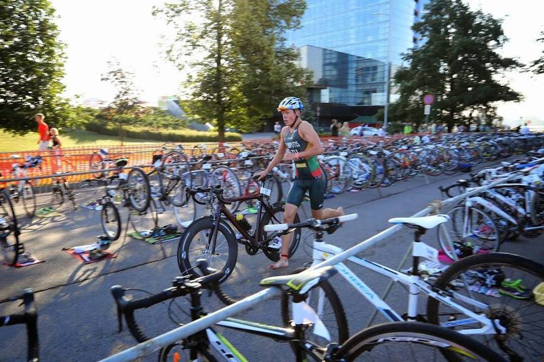 T. Pumputis – Europos triatlono jaunių varžybų čempionas olimpinėje trasoje