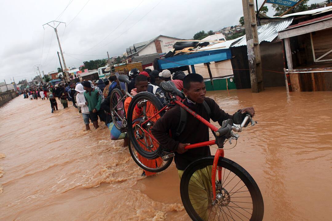 Madagaskaro sostinėje potvyniai nusinešė 14 žmonių gyvybių