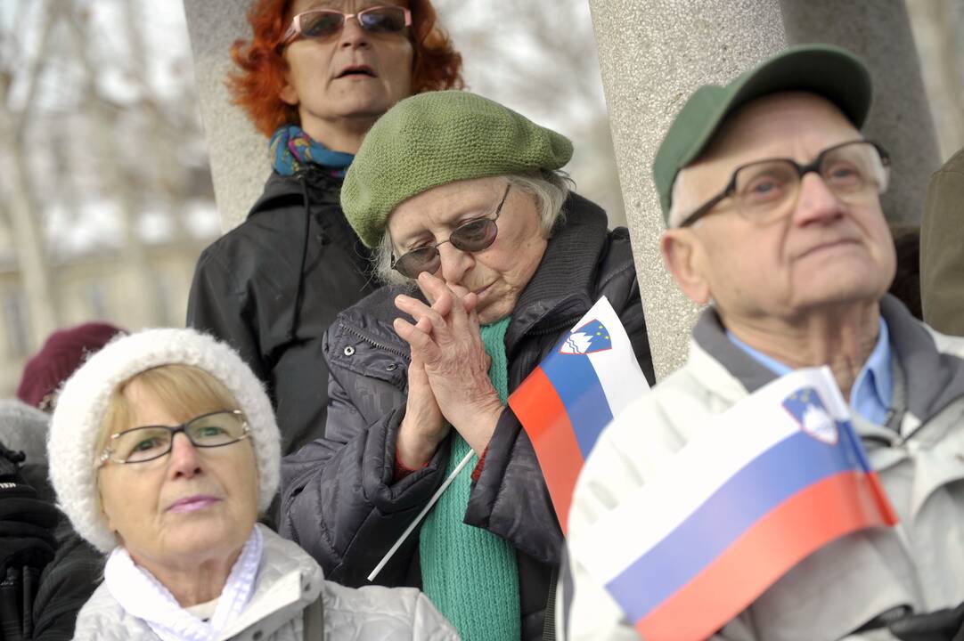 Slovėnija gali būti šeštąja valstybe, kuri prašys ES pagalbos