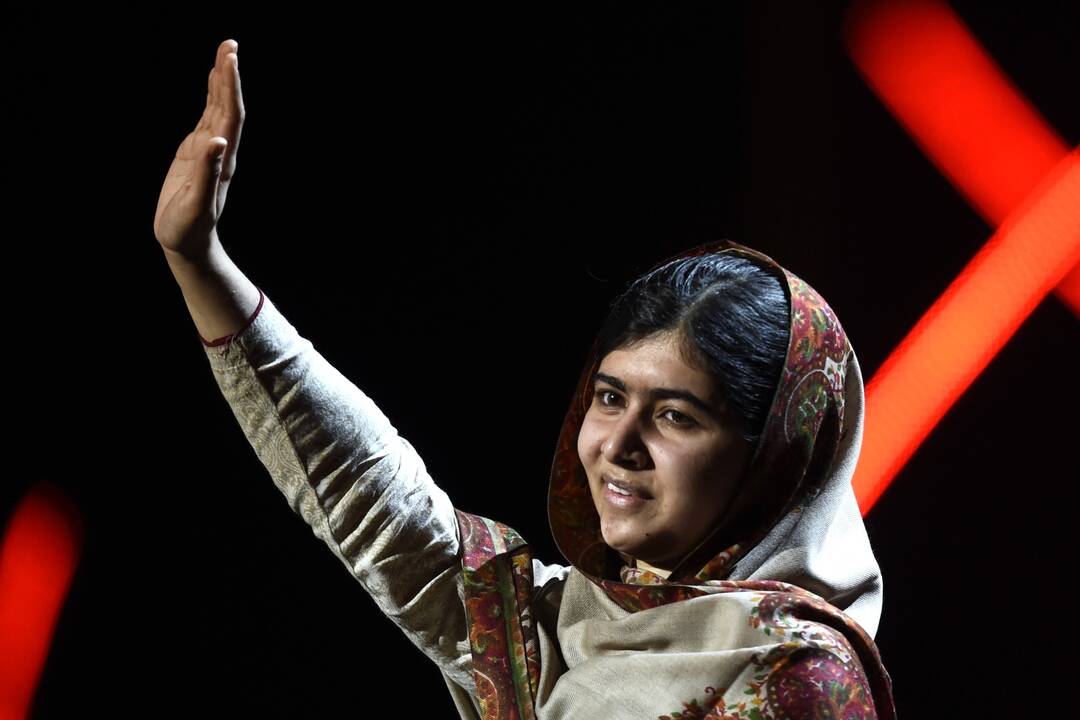 Malala sielvartauja dėl kruvino išpuolio Pakistano mokykloje