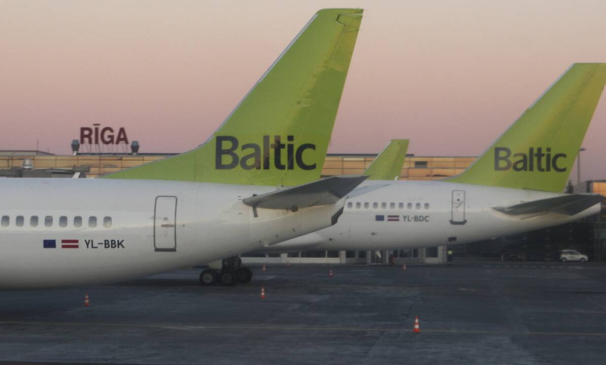 Latvijos ministras: „AirBaltic“ akcijų gali būti pasiūlyta Lietuvai ir Estijai