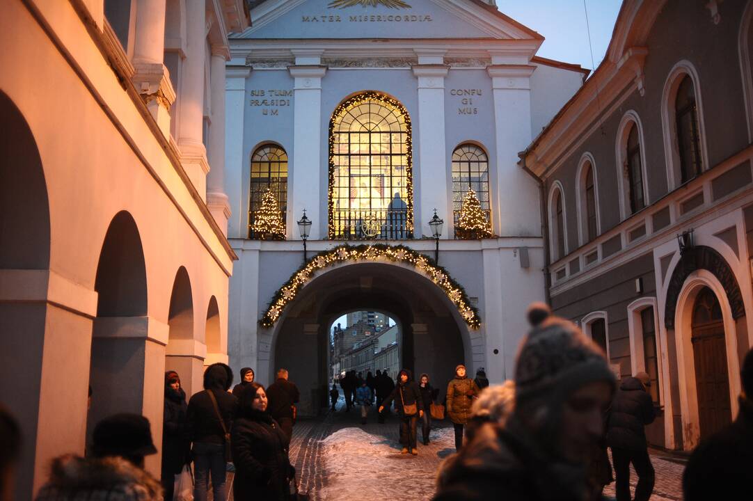 Sostinėje prasidėjo Aušros Vartų atlaidai