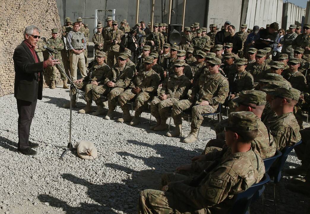 Afganistane surengta JAV ir NATO kovinės misijos užbaigimo ceremonija