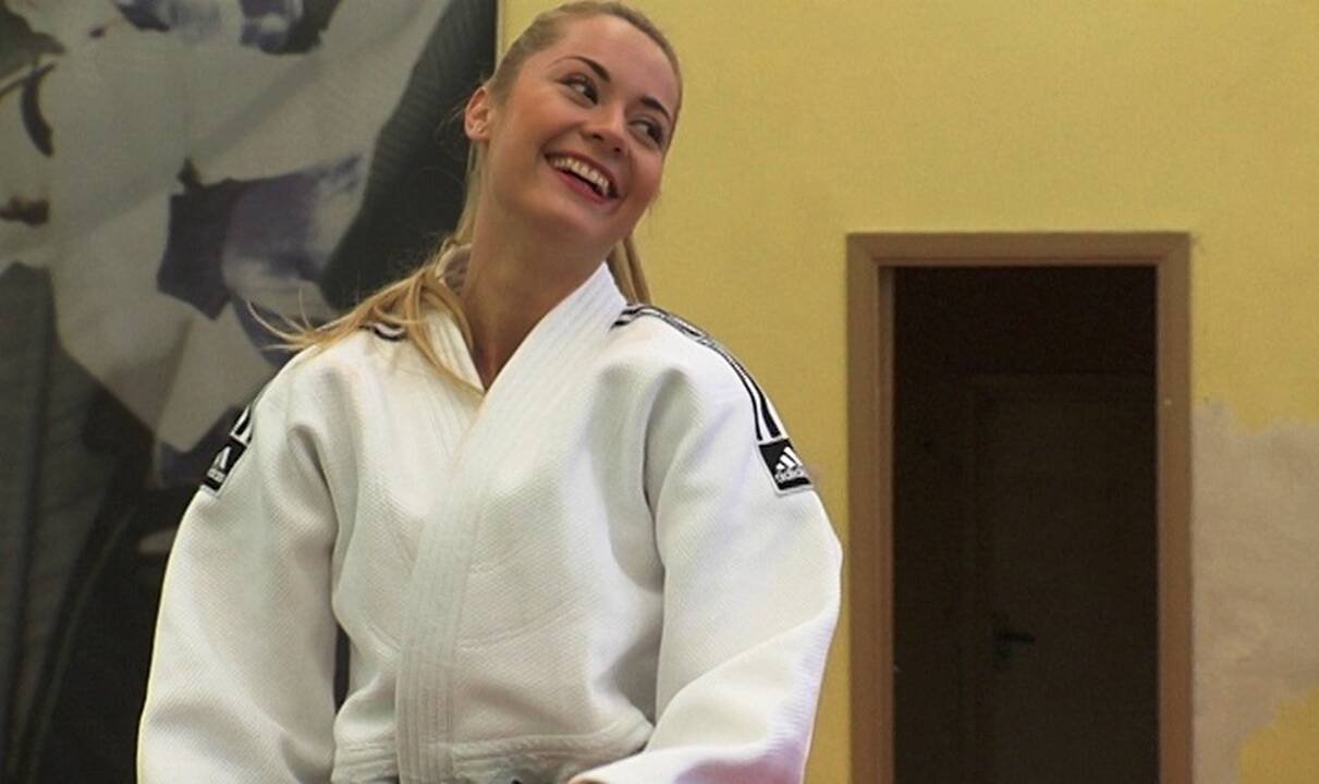 Gražiausia Lietuvos mergina žino, kaip apsiginti nuo vyrų