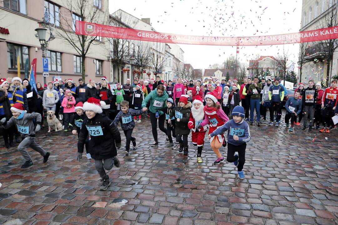 Bėgimas "Padovanok senjorams Kalėdas"