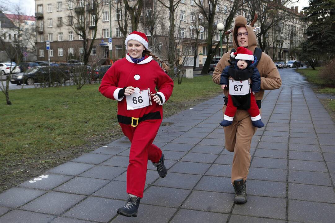 Bėgimas "Padovanok senjorams Kalėdas"