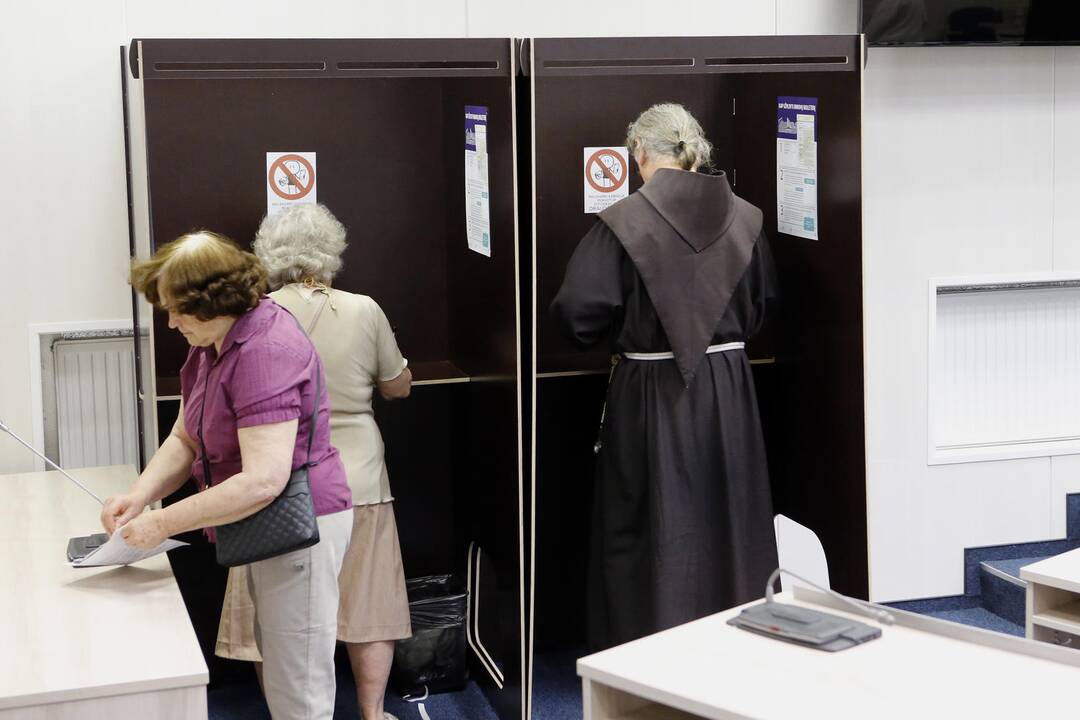 Išankstinis balsavimas antrajame prezidento rinkimų ture