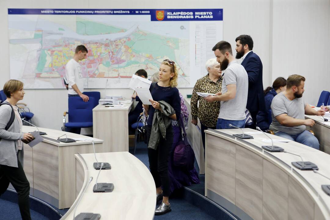 Išankstinis balsavimas antrajame prezidento rinkimų ture