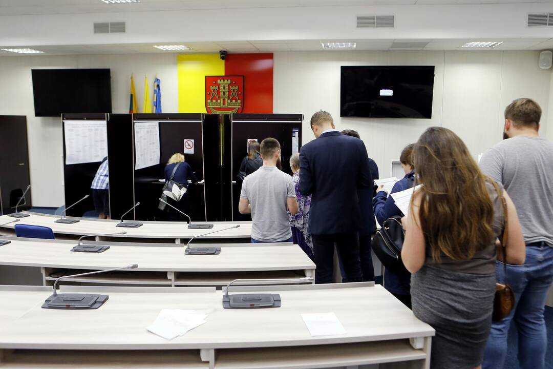 Išankstinis balsavimas antrajame prezidento rinkimų ture