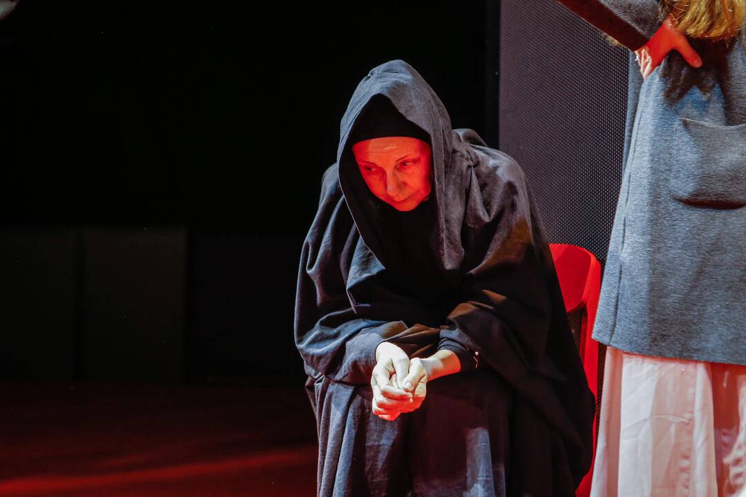 Klaipėdos dramos teatre premjera "Antigonė"