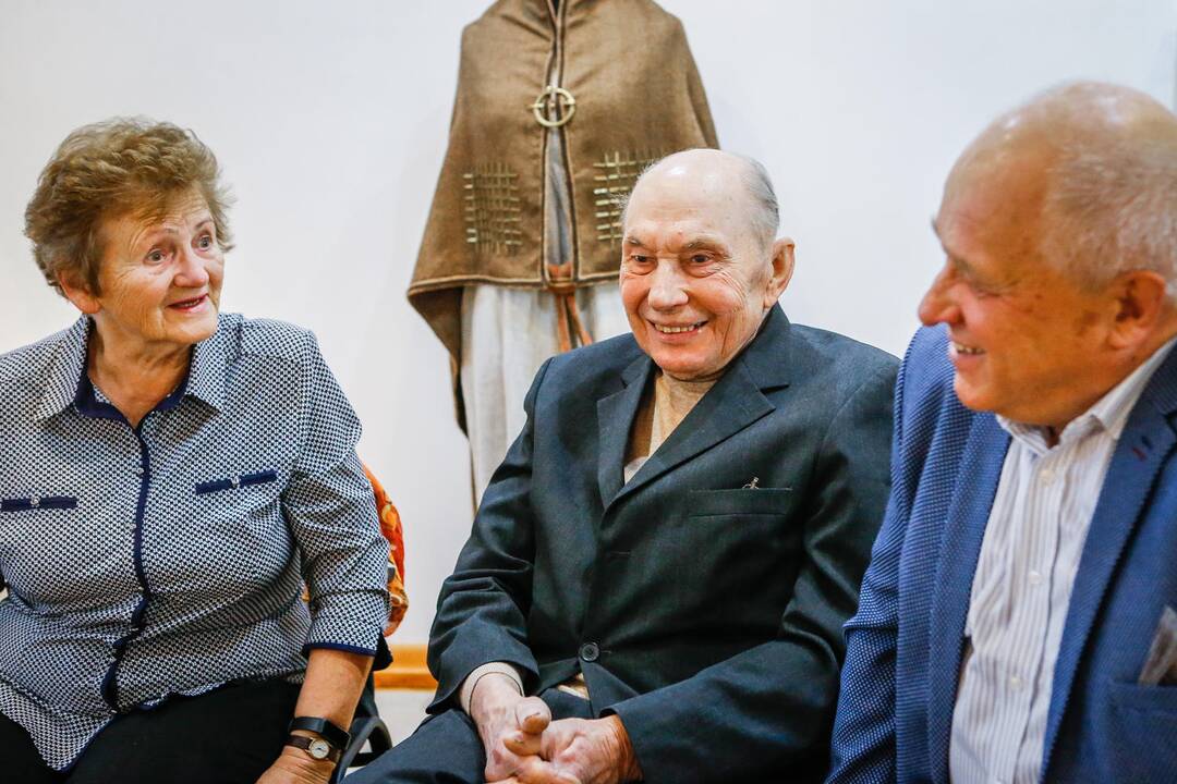 Dionyzo Varkalio jubiliejinė paroda