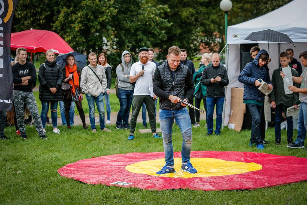 Klaviatūrų mėtymo čempionatas