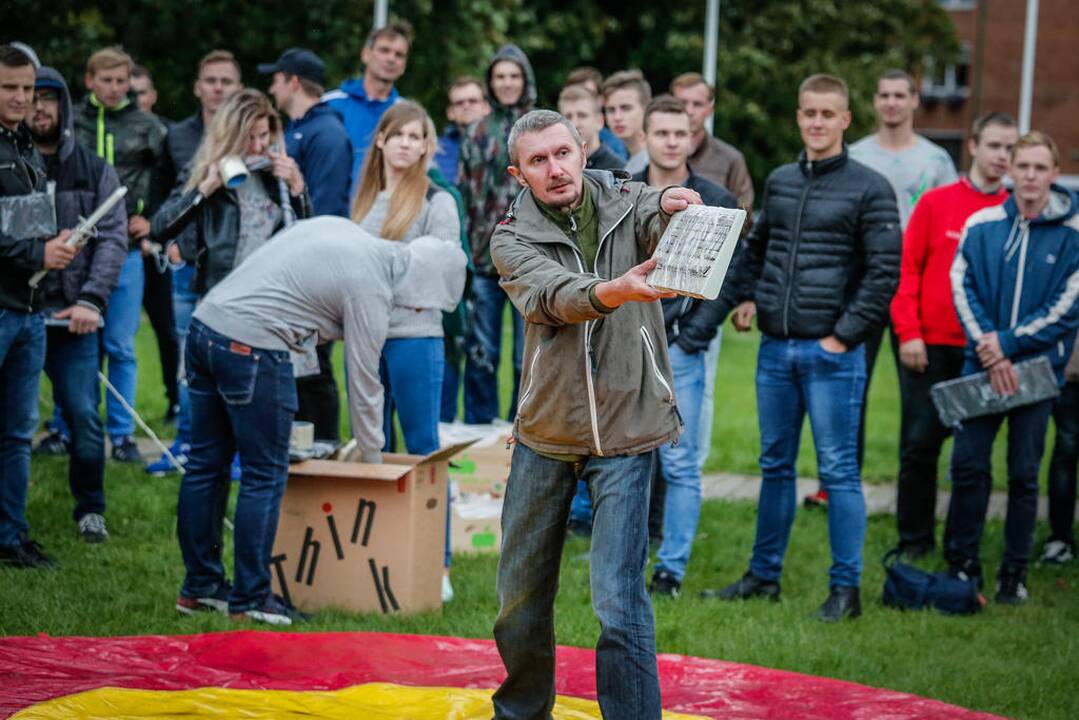 Klaviatūrų mėtymo čempionatas