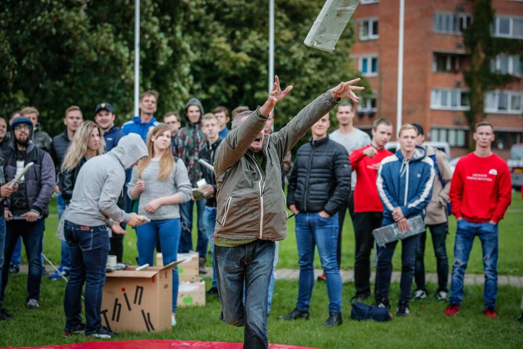 Klaviatūrų mėtymo čempionatas