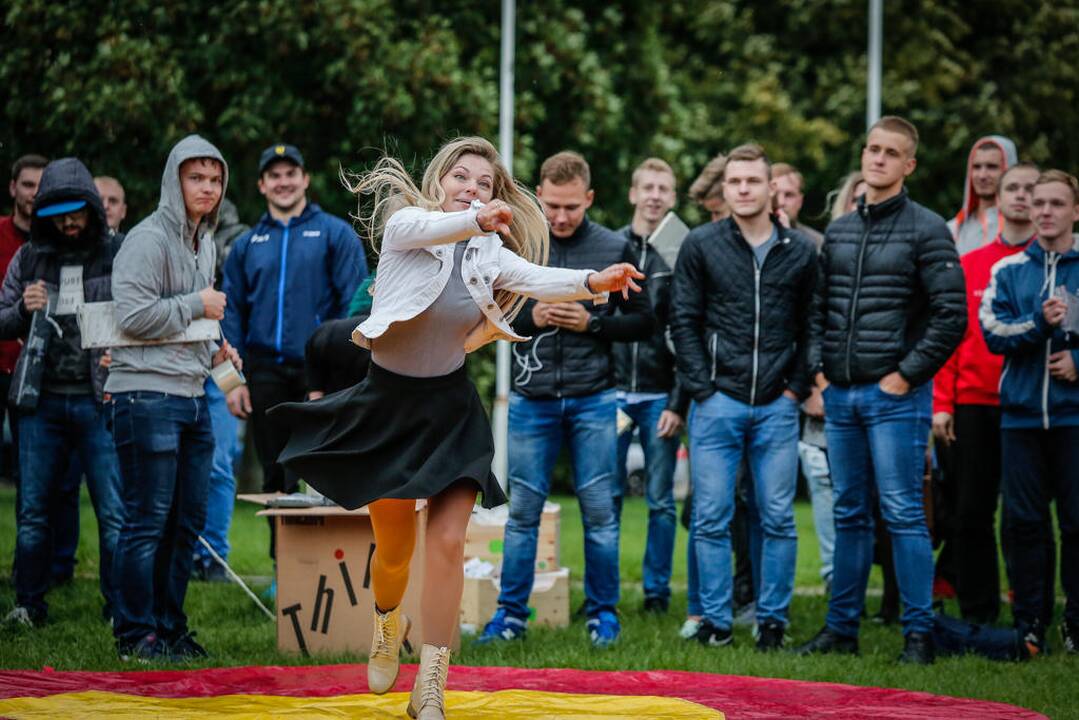 Klaviatūrų mėtymo čempionatas