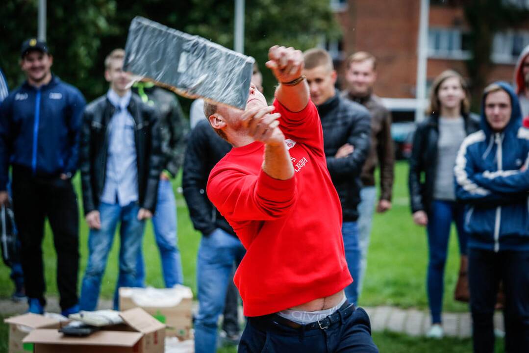 Klaviatūrų mėtymo čempionatas