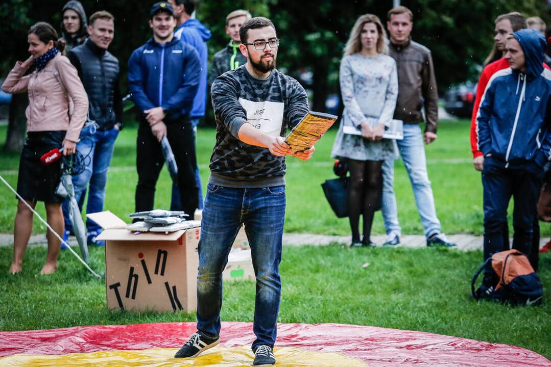 Klaviatūrų mėtymo čempionatas
