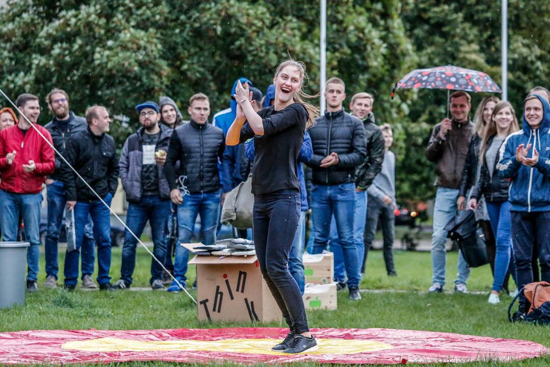 Klaviatūrų mėtymo čempionatas