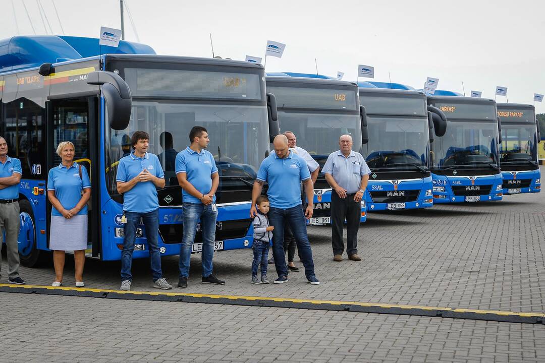 Pristatyti nauji miesto autobusai