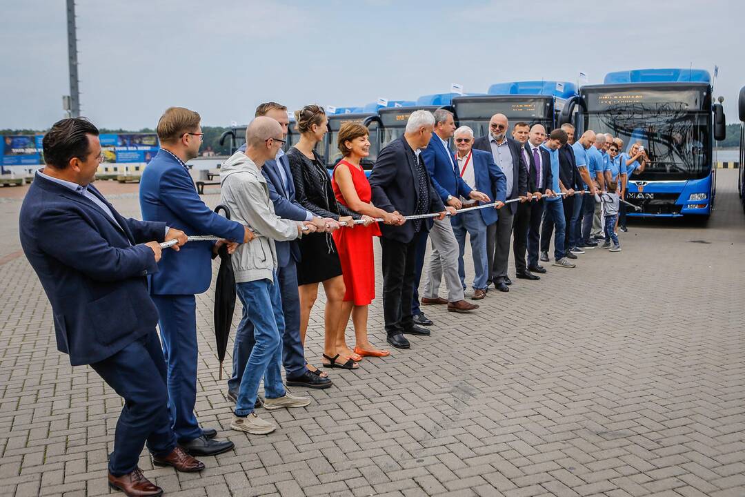 Pristatyti nauji miesto autobusai