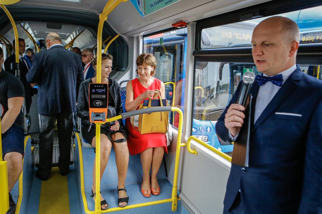 Pristatyti nauji miesto autobusai