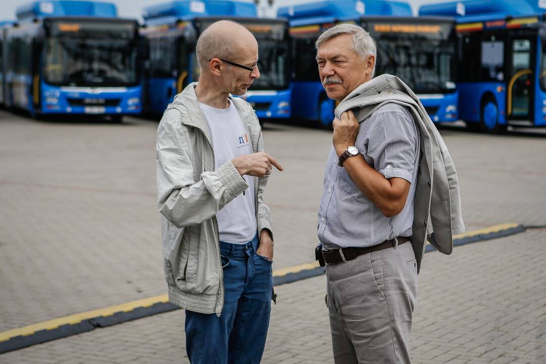 Pristatyti nauji miesto autobusai