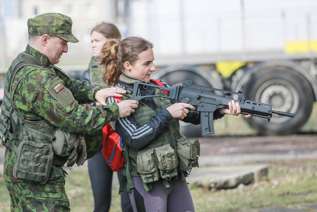 Galimybė vienai dienai tapti savanoriu