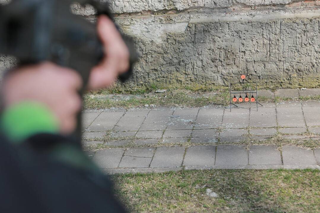 Galimybė vienai dienai tapti savanoriu
