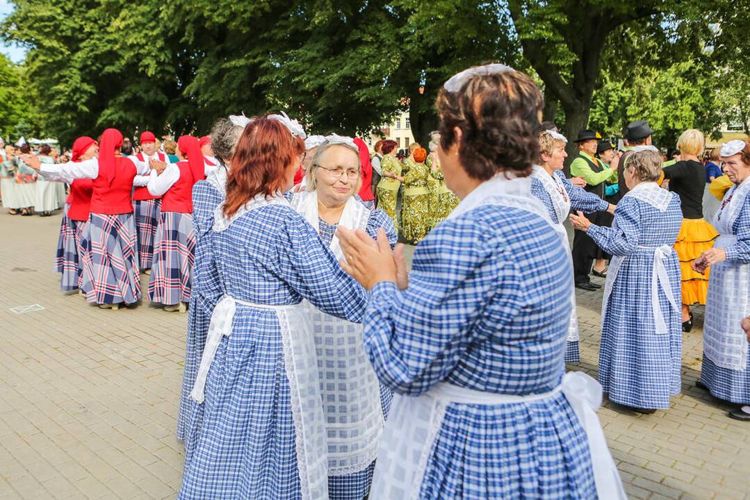 Šokių festivalis "Europos šokių pynė"