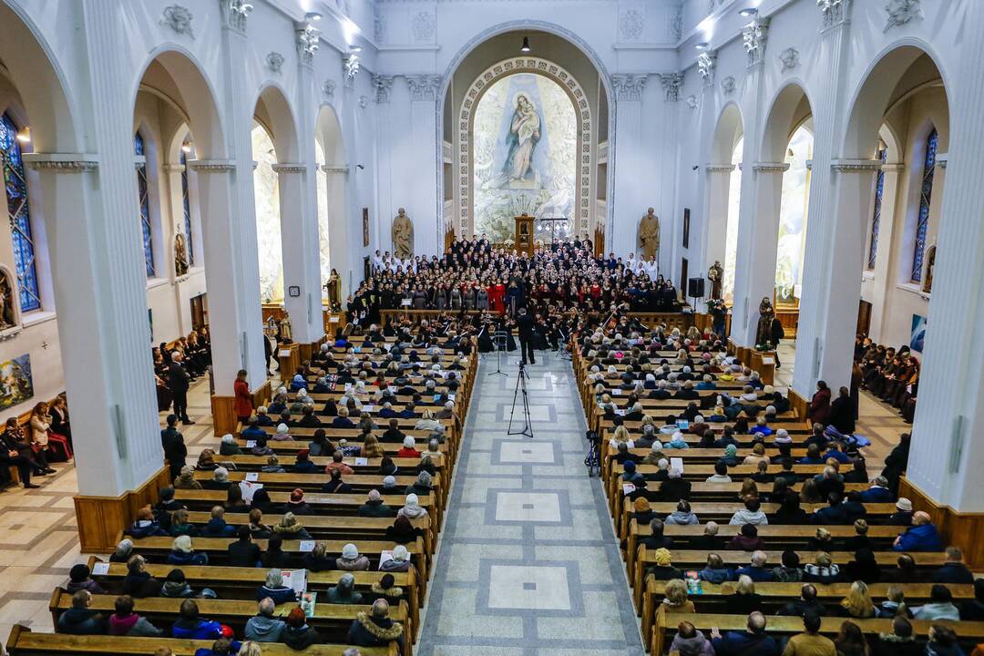 XX Lietuvos aukštųjų mokyklų studentų chorų festivalio baigiamasis koncertas